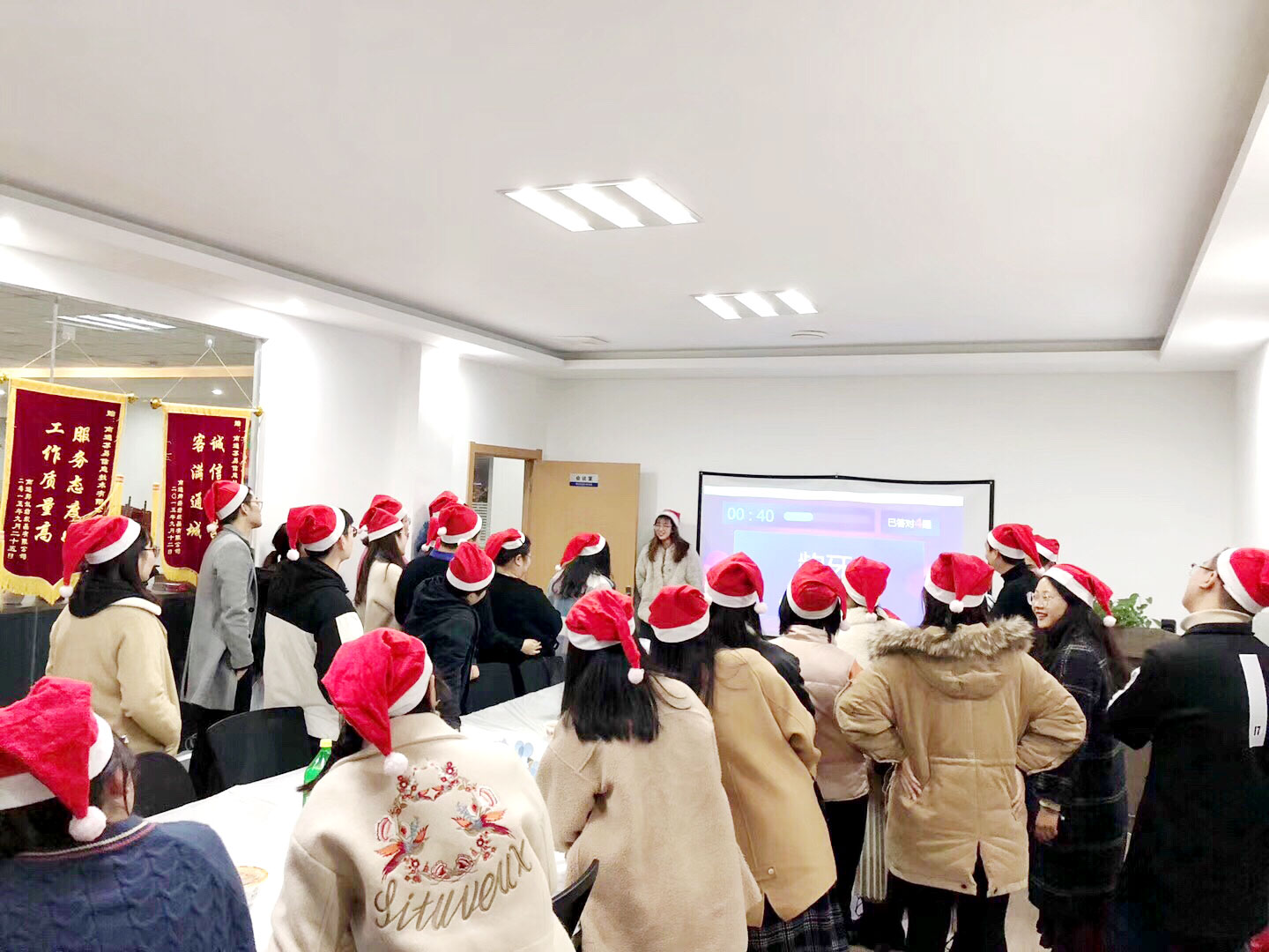 苏易网络图片